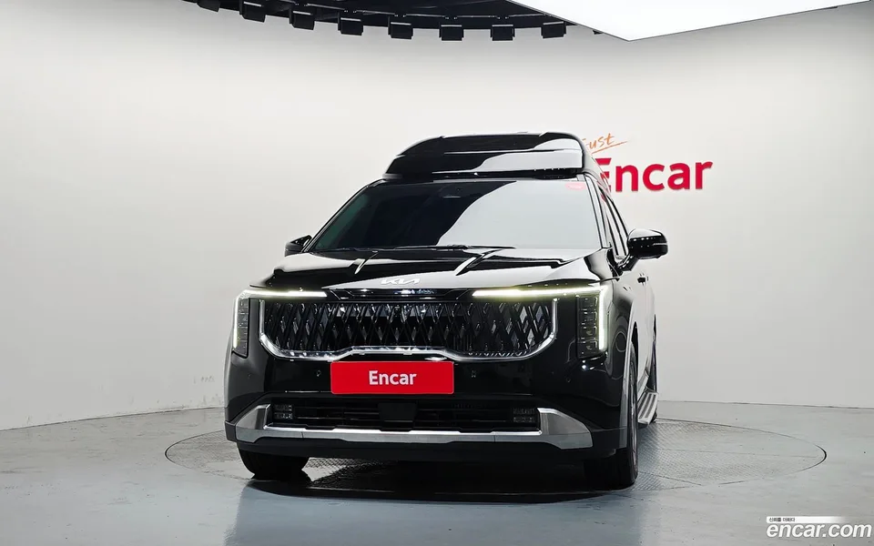 Kia Carnival HEV 9 2024 — thumbnail 3
