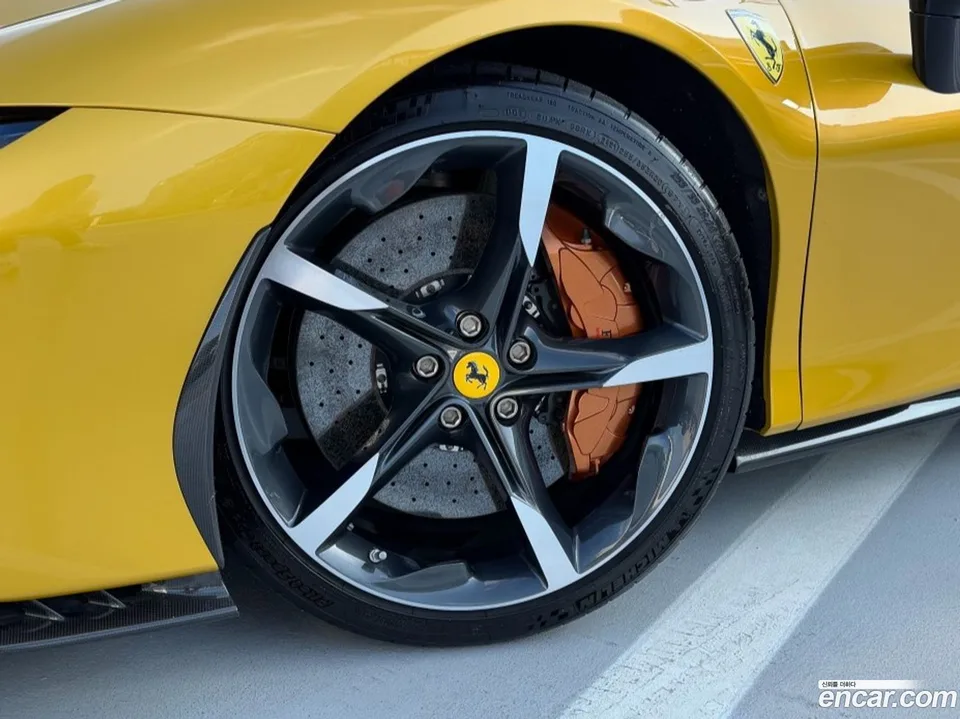 Ferrari SF90 Spider 4.0 2022 — thumbnail 5