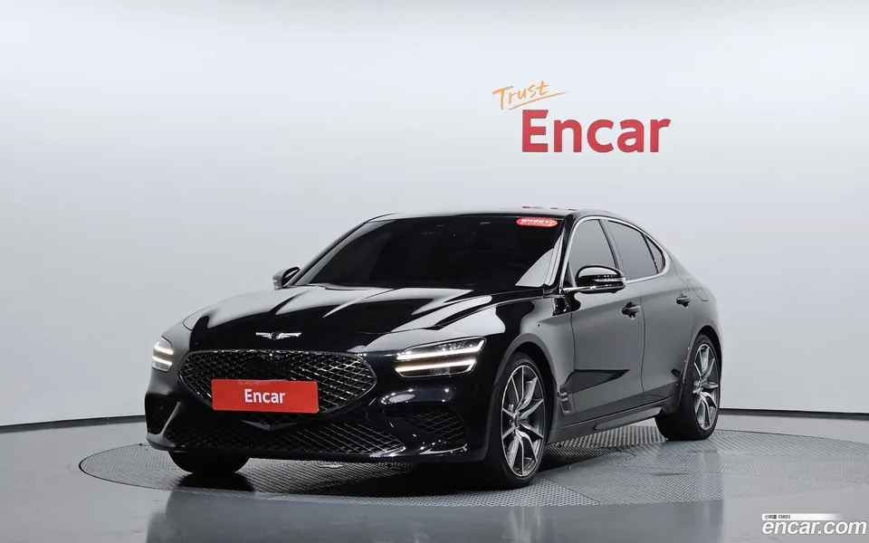 Genesis G70 2.0T 2WD 2022 — photo 1, buy with delivery to Moscow