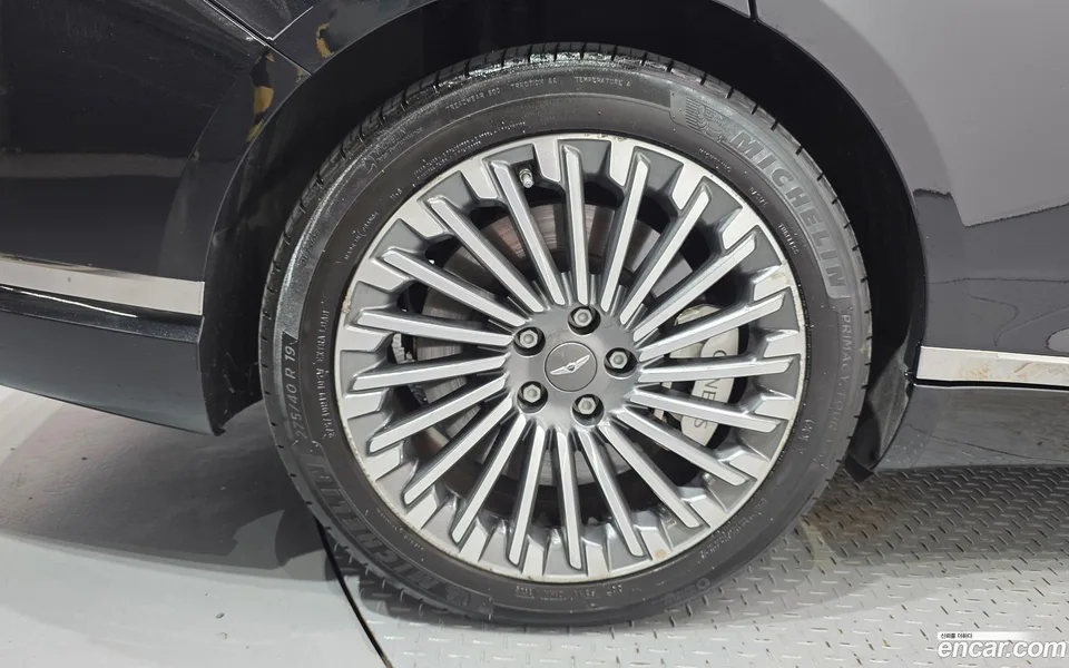 Genesis Electrified G80 e-AWD 2023 — thumbnail 2