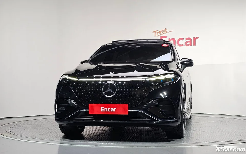 Mercedes-Benz EQS SUV EQS580 4MATIC 2023 — thumbnail 3
