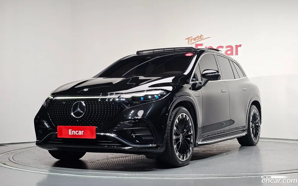 Mercedes-Benz EQS SUV EQS580 4MATIC 2023 — photo 1, buy with delivery to Moscow