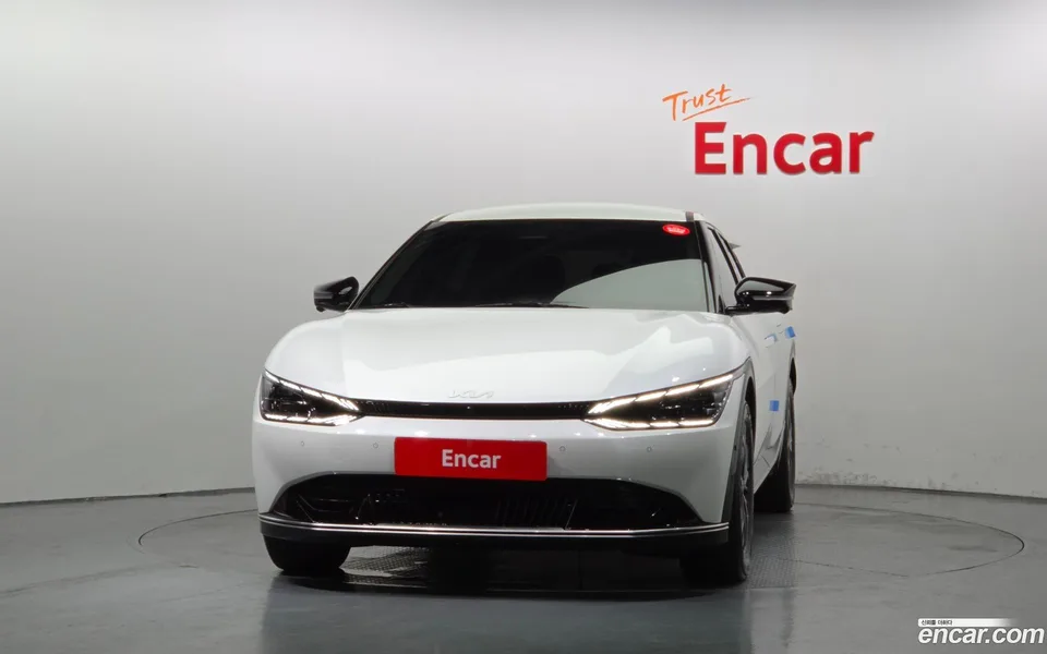 Kia EV6 2024 — thumbnail 3