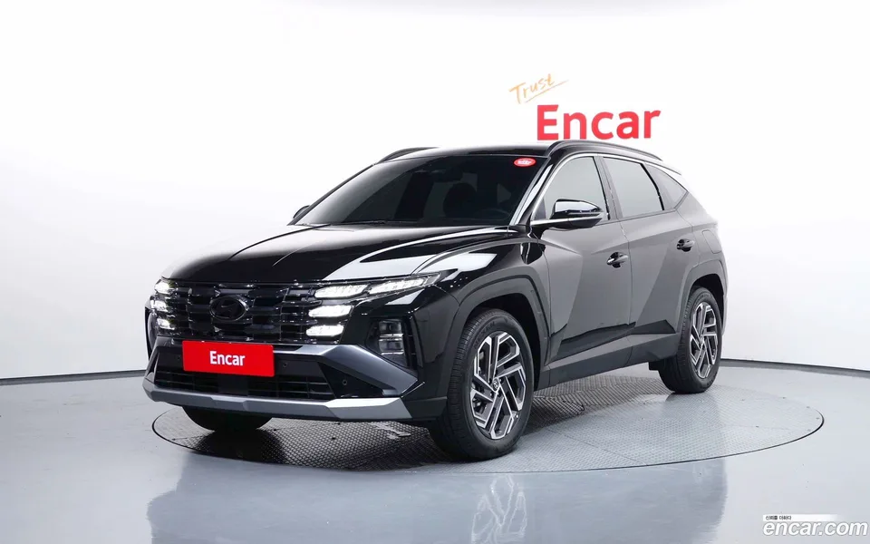 Hyundai Tucson Hybrid NX4 HEV 1.6 2WD 2025 — photo 1, buy with delivery to Moscow