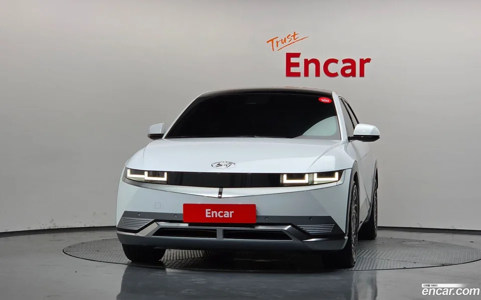 Hyundai Ioniq 5 2023 — thumbnail 3