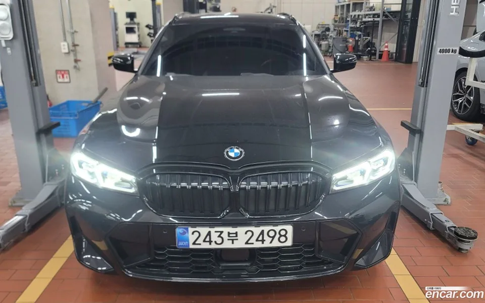 BMW 3 Series 320d M 2026 — фото 1, купить с доставкой в Москву