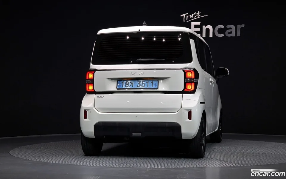 Kia Ray EV 2024 — thumbnail 4