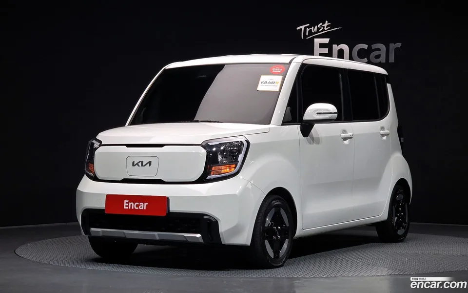 Kia Ray EV 2024 — photo 1, buy with delivery to Moscow