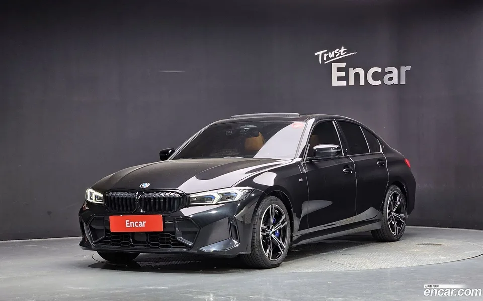 BMW 3 Series 320i M 2024 — photo 1, buy with delivery to Moscow