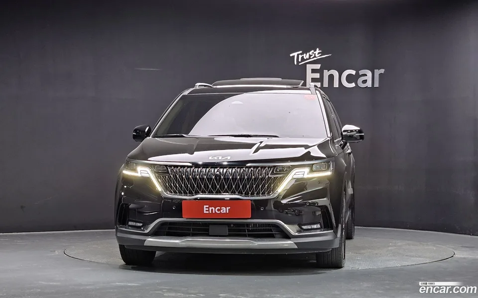 Kia Carnival 9 2022 — thumbnail 3