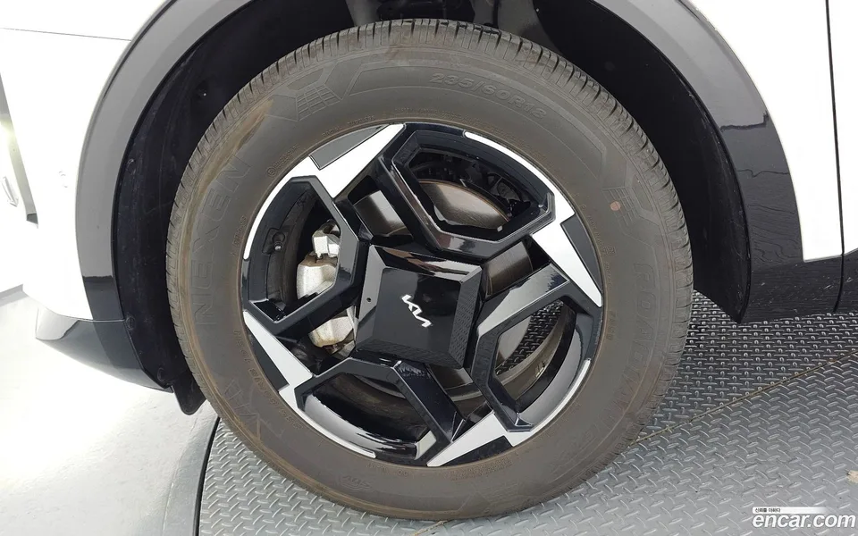 Kia Sportage 1.6 2WD 2025 — thumbnail 2