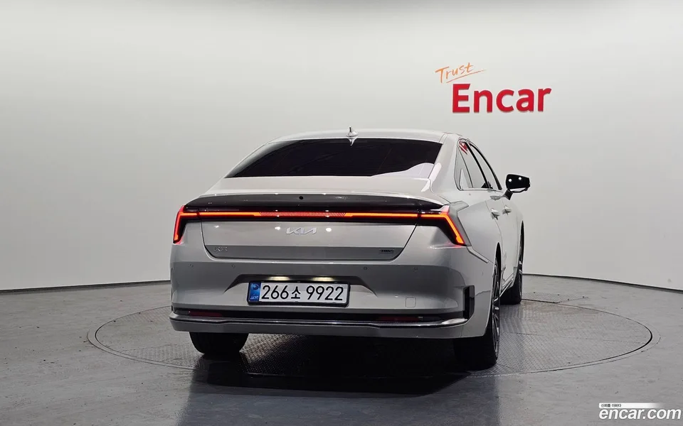 Kia K8 Hybrid 2025 — thumbnail 4