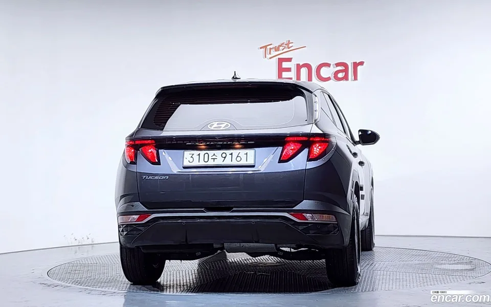 Hyundai Tucson 2.0 2WD 2023 — thumbnail 4