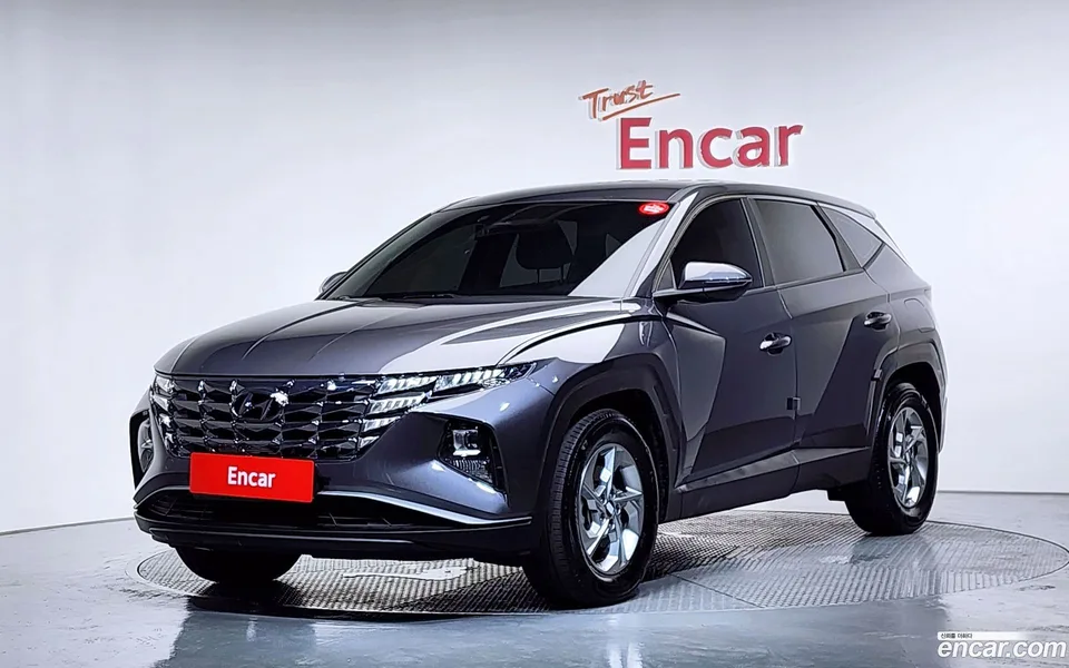 Hyundai Tucson 2.0 2WD 2023 — photo 1, buy with delivery to Moscow