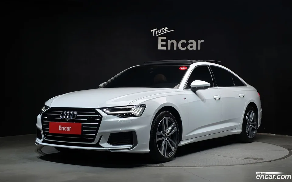 Audi A6 45 TFSI 2023 — photo 1, buy with delivery to Moscow