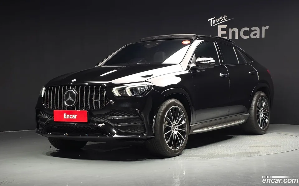 Mercedes-Benz GLE-Class GLE400d 4MATIC 2022 — photo 1, buy with delivery to Moscow