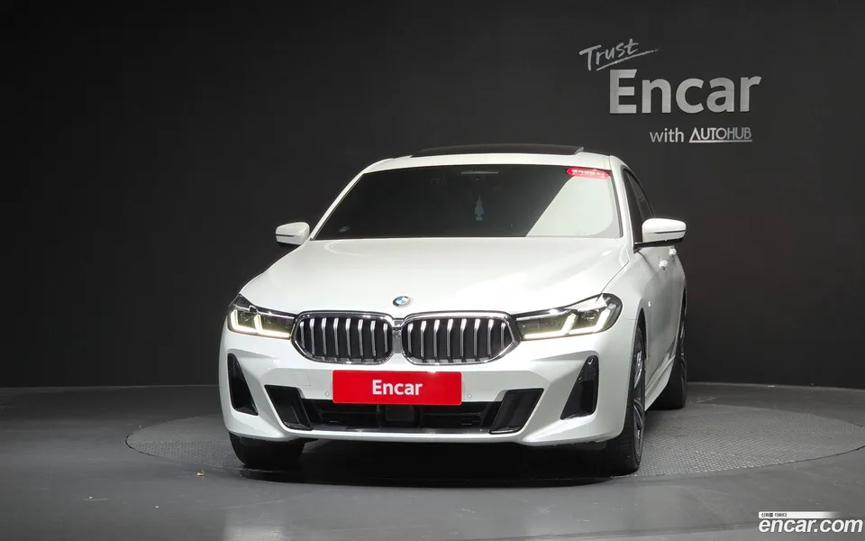 BMW 6 Series GT 620d M 2022 — thumbnail 3