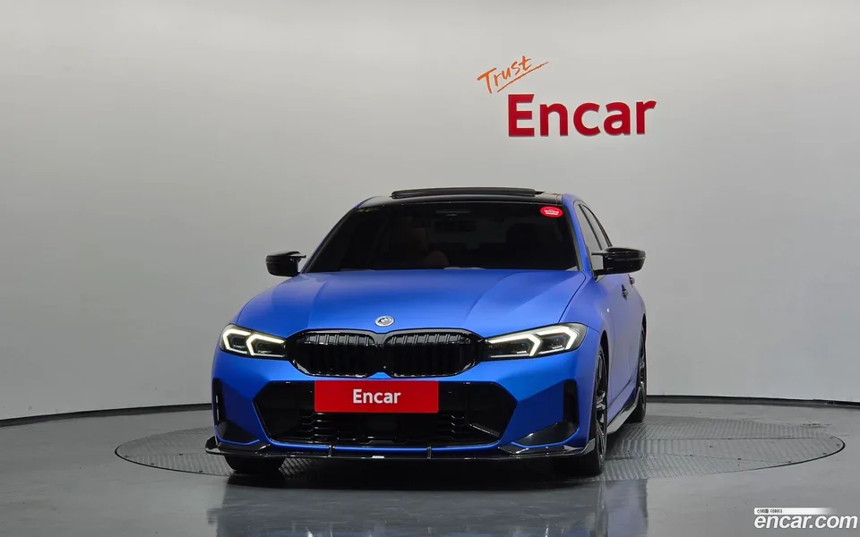 BMW 3 Series 320i M 2024 — thumbnail 3