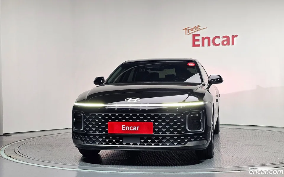 Hyundai Grandeur Hybrid 2023 — thumbnail 3
