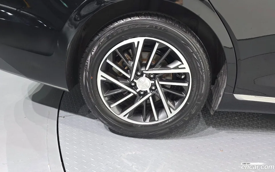 Hyundai Grandeur IG 2.5 2022 — thumbnail 2