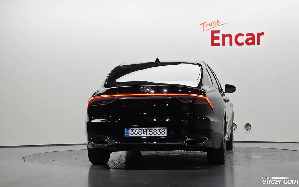 Hyundai Grandeur IG 2.5 2022 — thumbnail 4