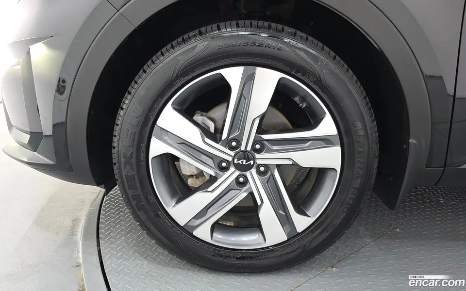 Kia Sorento HEV 1.6 2WD 2023 — thumbnail 2