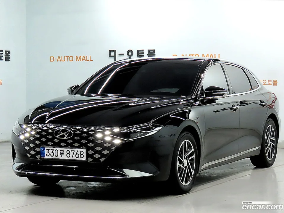 Hyundai Grandeur IG 2.5 2022 — photo 1, buy with delivery to Moscow