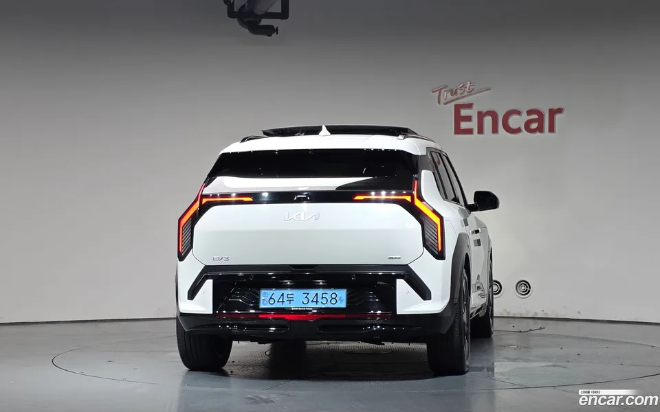 Kia EV3 2WD 2024 — thumbnail 4