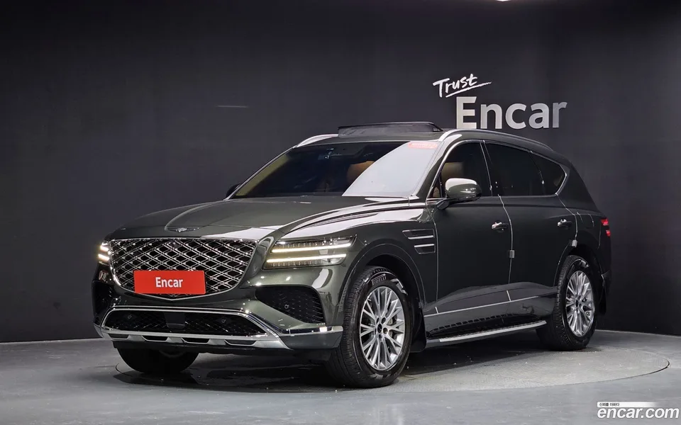 Genesis GV80 2.5T 2WD 2024 — photo 1, buy with delivery to Moscow