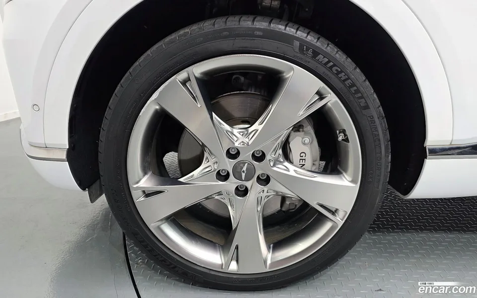 Genesis GV80 2.5T 2WD 2023 — thumbnail 2