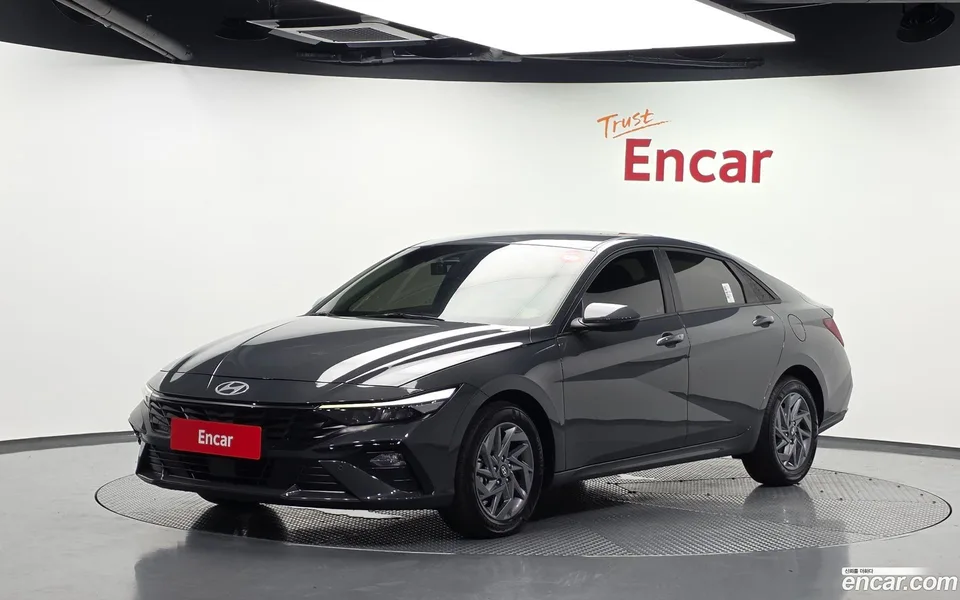 Hyundai Avante CN7 Hybrid 2024 — photo 1, buy with delivery to Moscow