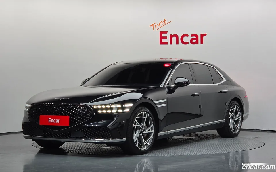 Genesis G90 3.5 2WD 2022 — photo 1, buy with delivery to Moscow