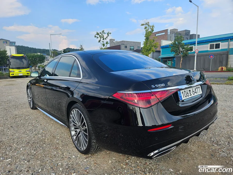 Mercedes-Benz S-Class S500L 4MATIC 2024 — thumbnail 2