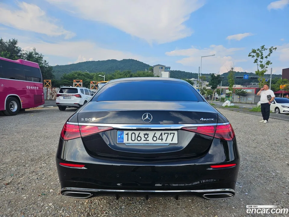Mercedes-Benz S-Class S500L 4MATIC 2024 — thumbnail 4
