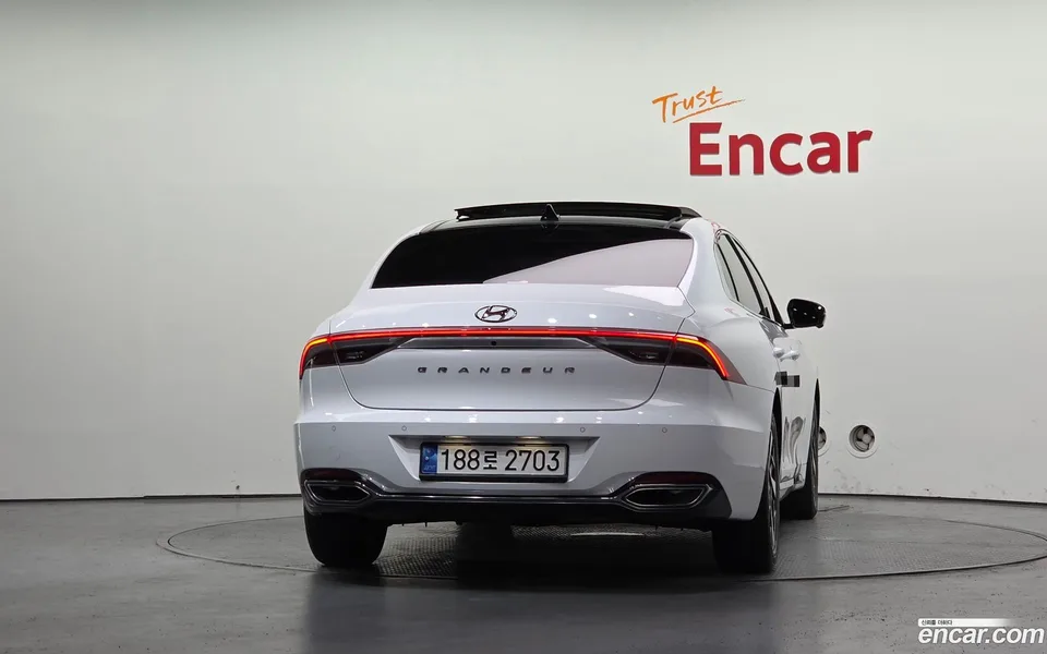 Hyundai Grandeur IG Hybrid 2022 — thumbnail 4