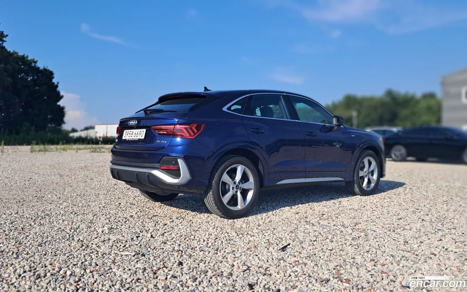 Audi Q3 35 TDI 2024 — thumbnail 3