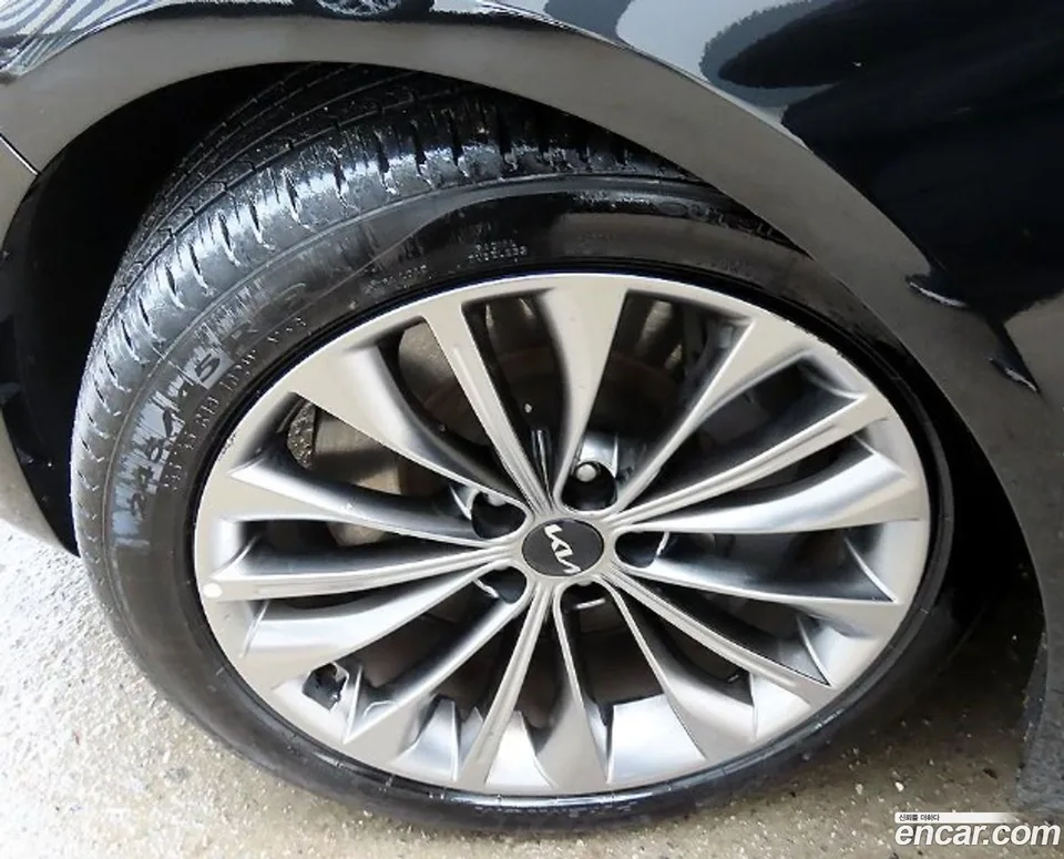 Kia K9 3.3 T-GDI AWD 2022 — thumbnail 2