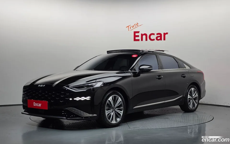 Kia K8 Hybrid 2023 — photo 1, buy with delivery to Moscow