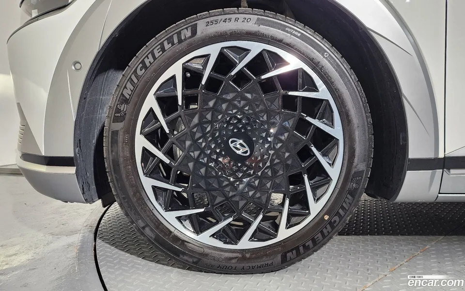 Hyundai Ioniq 5 AWD 2022 — thumbnail 2