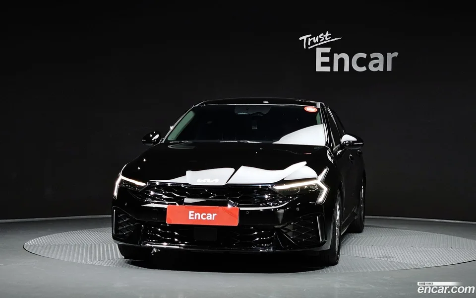 Kia K5 Hybrid 2024 — thumbnail 3