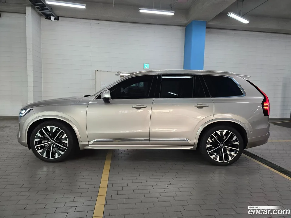 Volvo XC90 B6 2026 — thumbnail 5