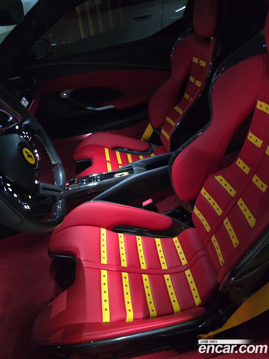 Ferrari 296 GTB 3.0 V6 2023 — thumbnail 2