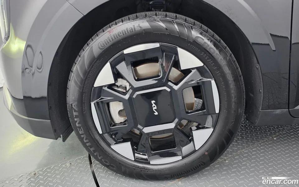 Kia Carnival 9 2025 — thumbnail 2