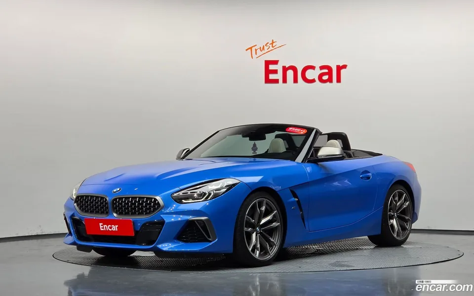 BMW Z4 M40i 2022 — photo 1, buy with delivery to Moscow