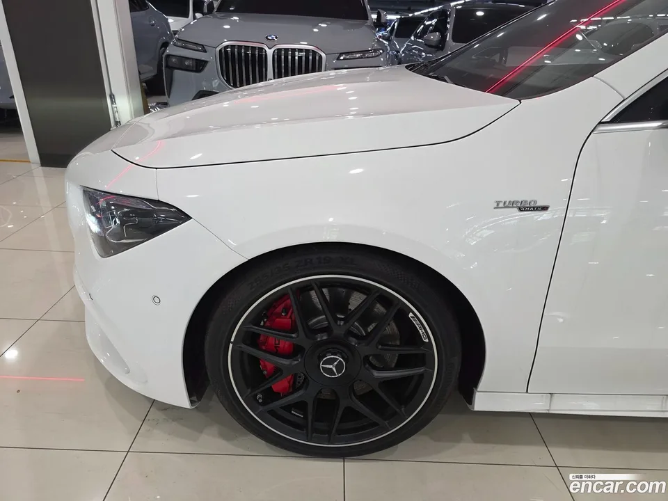 Mercedes-Benz CLA-Class AMG CLA 45 S 4MATIC+ 2025 — thumbnail 2