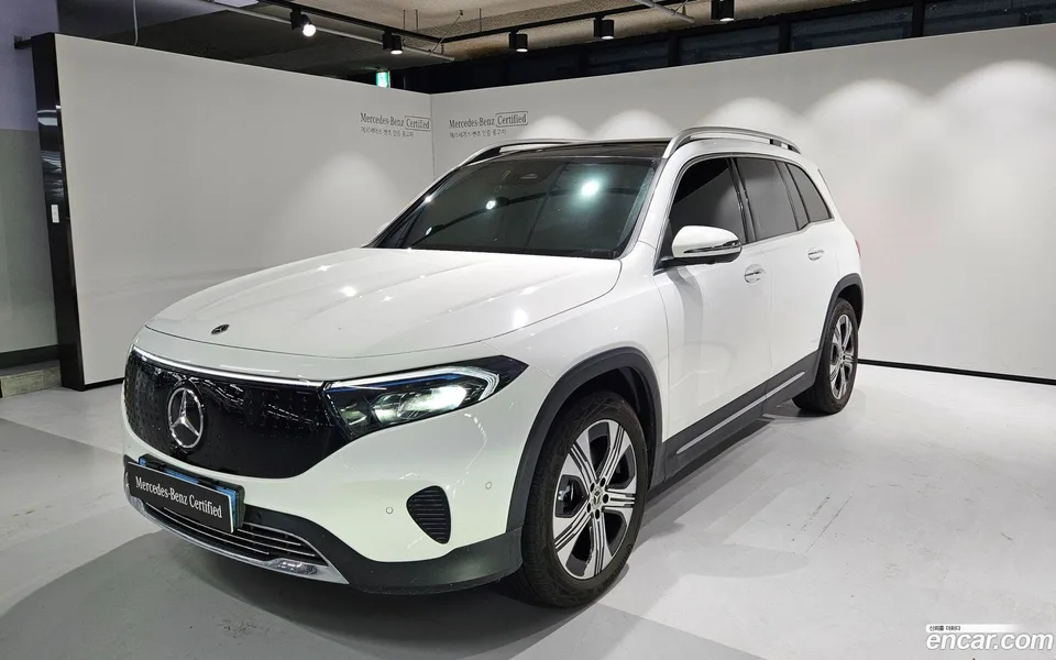 Mercedes-Benz EQB EQB300 4MATIC 2025 — photo 1, buy with delivery to Moscow