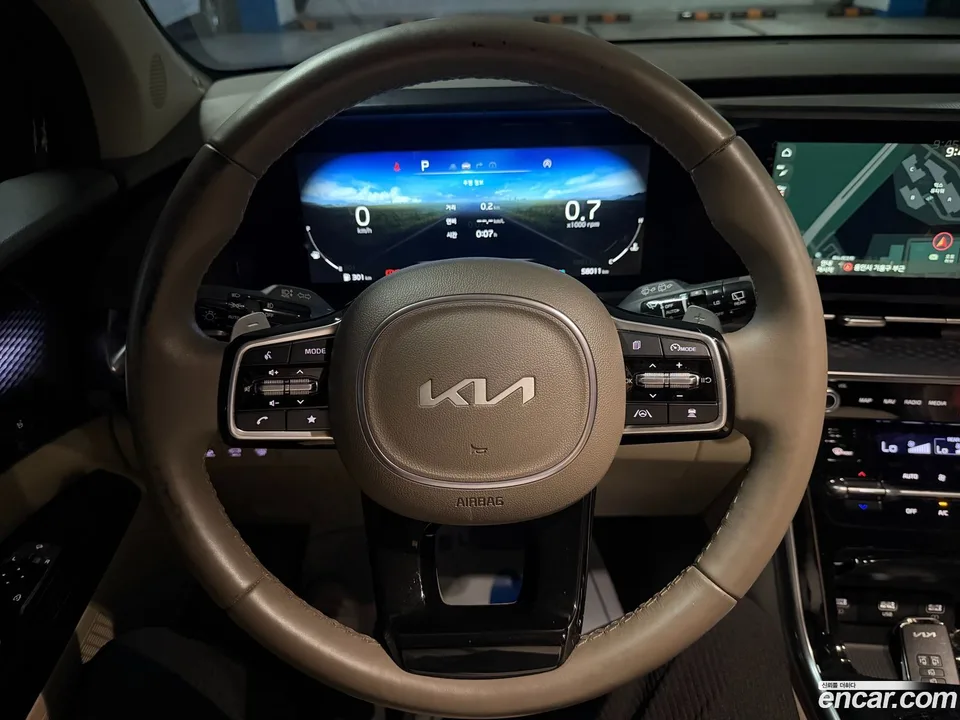 Kia Carnival 7 2023 — миниатюра 2