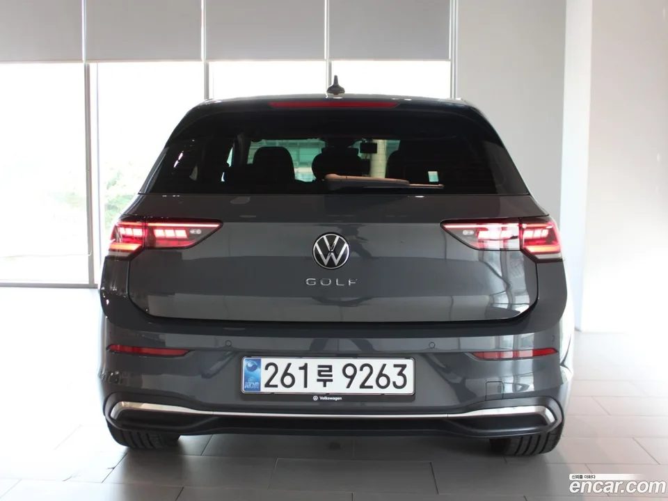 Volkswagen Golf 2.0 TDI 2025 — thumbnail 4