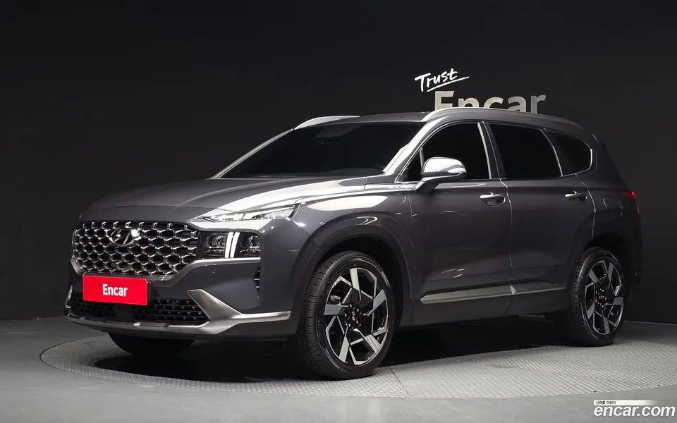 Hyundai SantaFe 2.2 2WD 2023 — photo 1, buy with delivery to Moscow