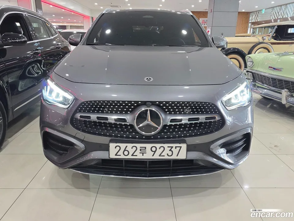 Mercedes-Benz GLA-Class GLA250 4MATIC 2025 — thumbnail 3